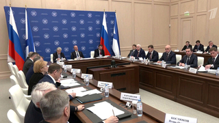 Развитие Северного морского пути и Арктики в целом обсудили на морской коллегии в Москве