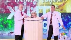 Арома-баня в бочке: релакс или риск? Жить здорово! Фрагмент 