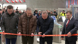 В Петербурге на Красносельско-Калининской линии метро открылись две новые станции