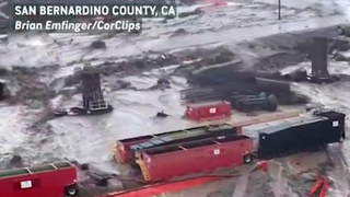 Появились кадры мощного наводнения в Калифорнии