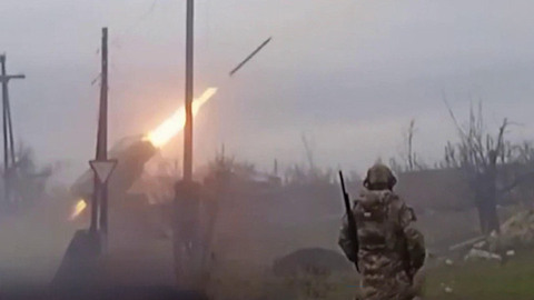 Российская армия наносит новые удары по укреплениям украинских боевиков