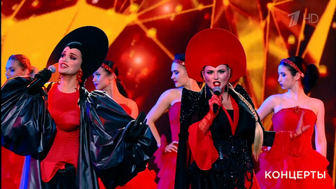 Слава / Анна Семенович / «Тодес» — «Девушки не заграничные». Наш Новый год. Фрагмент 