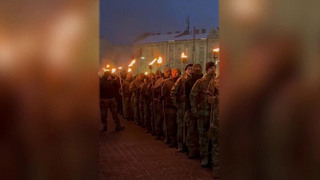 Во Львове националисты факельным шествием отметили день рождения Степана Бандеры