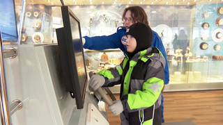 Акция «Елка желаний» помогает исполнить заветные мечты детей, особо нуждающихся в заботе