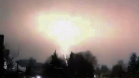 ВС РФ нанесли удар ракетным комплексом «Орешник» в ответ на атаку Киева по резиденции президента РФ