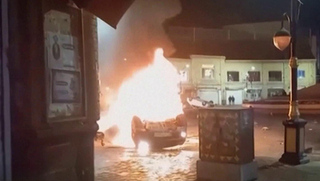 Акции протеста продолжаются в Тегеране и других крупных городах Ирана