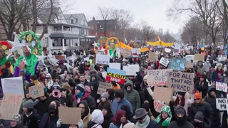 К волне протестов в США присоединились Филадельфия, Лос-Анджелес, Бостон