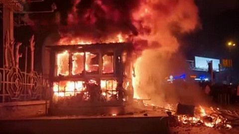 Иранские власти заявили о готовности к диалогу с народом, но не с террористами