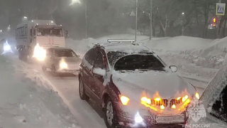 На Камчатке устраняют последствия нового циклона, который принес осадки и ураганный ветер