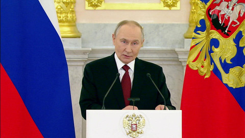 Владимир Путин в Кремле принял верительные грамоты