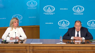 Лавров заявил, что РФ привержена поиску дипломатического решения украинского кризиса