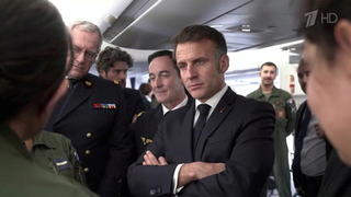 Дональд Трамп взорвал повестку Давосского форума и преподал урок Эммануэлю Макрону