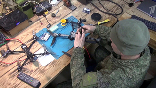 Бойцы инженерных войск отмечают свой профессиональный праздник