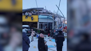 Появились кадры последствий обрушения здания в Новосибирске