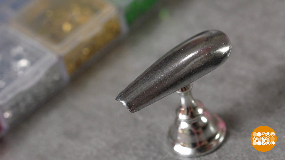 Маникюр: просто блеск! Металлический. Доброе утро. Фрагмент выпуска от 22.01.2026