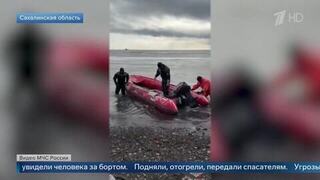 Сутки в ледяной воде: появились кадры спасения водолаза у берегов Сахалина