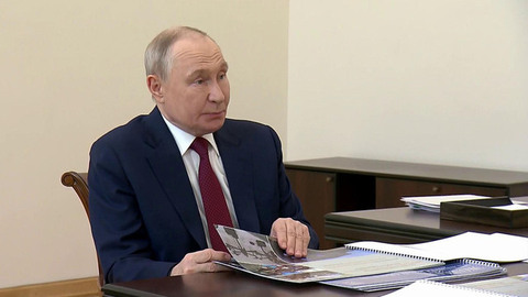 Глава Ленинградской области Александр Дрозденко рассказал президенту о мерах по защите от вражеских дронов