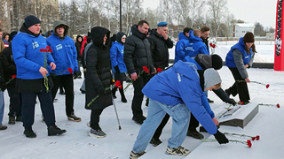 Памятные акции в честь 83-й годовщины победы в Сталинградской битве прошли по всей стране