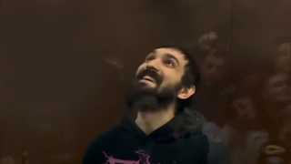 Комик Останин* получил почти шесть лет колонии за оскорбительные шутки