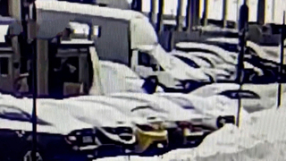 Появились кадры взрыва похожего на петарду предмета в руках подростка в Люберцах