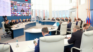 На всероссийском совещании говорили о подготовке к сезону паводков и пожаров