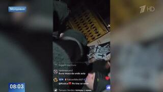 Православные прихожане прорвали полицейское оцепление церкви в Деренеу: кадры