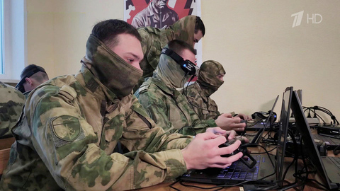 Бойцов для Войск беспилотных систем готовят в учебном центре Росгвардии в Подмосковье