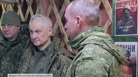 Министр обороны РФ провел совещание на командном пункте одного из соединений «Южной» группировки войск