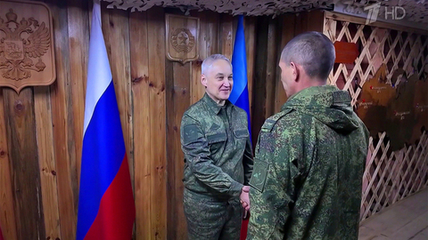 Командный пункт одного из соединений группировки войск «Юг» посетил министр обороны Андрей Белоусов