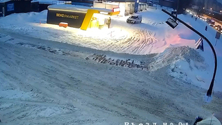 Появились кадры поджога заправки подростком в Подмосковье по указанию мошенников