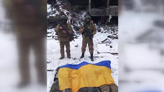 Съемочная группа Первого канала одной из первых побывала в освобожденном Димитрове в ДНР