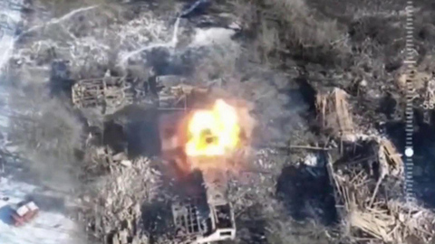 Мощные взрывы прогремели этой ночью в Харьковской, Сумской, Днепропетровской областях Украины