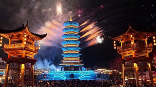 В Китае отмечают Новый год по лунному календарю