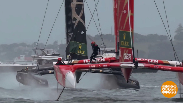 Курс прокладывают дамы! Доброе утро. Фрагмент 