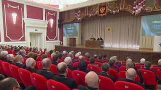 Владимир Путин выступил на ежегодном совещании судов общей юрисдикции, арбитражных и военных судов РФ