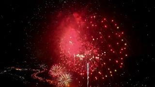 Гонконг встретил Новый год по лунному календарю фейерверком из 31 888 зарядов