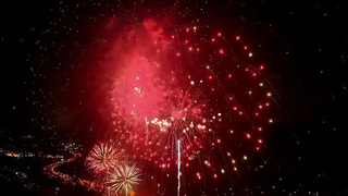 Гонконг встретил Новый год по лунному календарю фейерверком из 31 888 зарядов