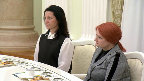 Владимир Путин принял вдов героически погибших военнослужащих Сил специальных операций