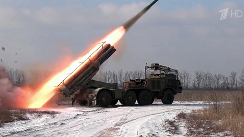 Российские подразделения расширяют полосу безопасности в Харьковской области