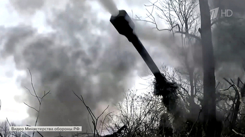 Российская армия минувшей ночью нанесла массированный удар по украинским военным тылам