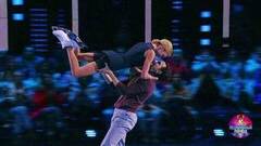 Татьяна Тотьмянина и Федор Федотов — «Питерский дождь». Ледниковый период 2026. Фрагмент 