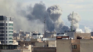 Тегеран дает масштабный ответ на удары США и Израиля по Исламской республике