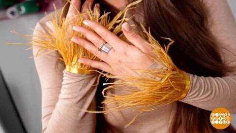 Манжеты с перьями: модное украшение своими руками. Доброе утро. Фрагмент