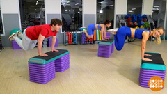 Прыгаем — и укрепляем пресс! Доброе утро. Фрагмент 