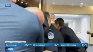 Морпеха вынесли из зала сената США после протеста против войны в Иране: видео