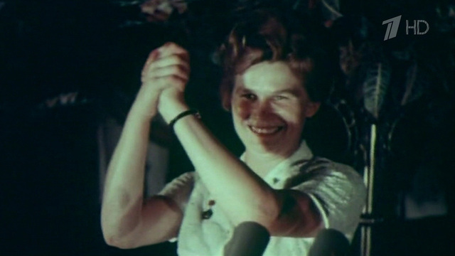 Валентина Терешкова принимает поздравления с днем рождения