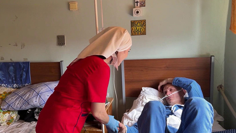 Женщины-волонтеры из Башкирии уже полтора года ухаживают за ранеными в ЛНР