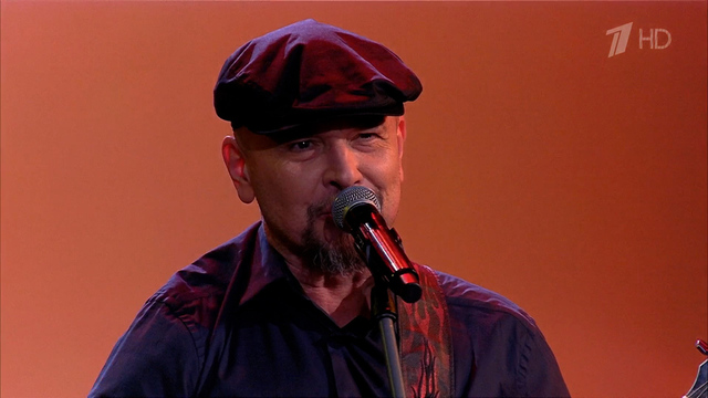 Сергей Трофимов — «Она прикроет мне спину». Большой праздничный концерт «Будьте счастливы!». Фрагмент 