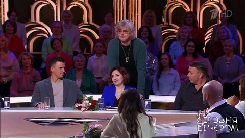 Солисты группы «Иванушки International» сделали подарок своей верной фанатке. Сегодня вечером. Фрагмент 