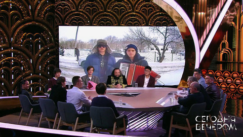 «У каждого свой путь на Первый канал». Николай Цискаридзе встретил в студии группу домофонных певцов. Сегодня вечером. Фрагмент